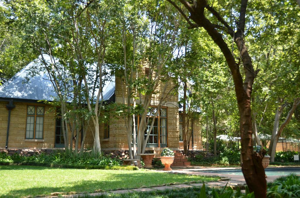 De Hoek Country Hotel Magaliesburg Exterior foto